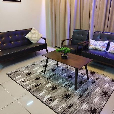 Kinta Riverfront Ipoh - Laaman Homestay ภายนอก รูปภาพ